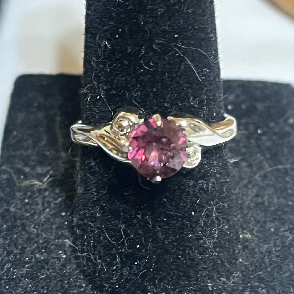 Vintage Garnet Ring